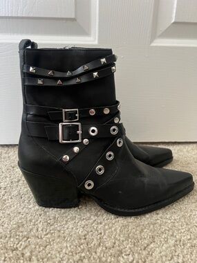 Zara Black Studded Buckle Ankle Boots - Size 39 / 8